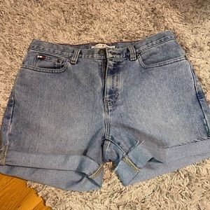 Tommy Hilfiger jean cut off shorts
